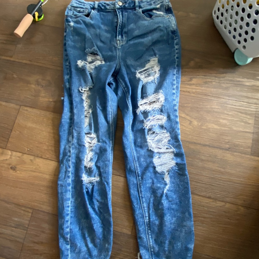 American Eagle Curvy mom jean